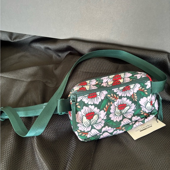 Vera Bradley Outlet Lotus Sea Moss Belt Bag - Picture 2 of 9